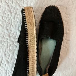 Dr Scholl’s Women’s Black Flats