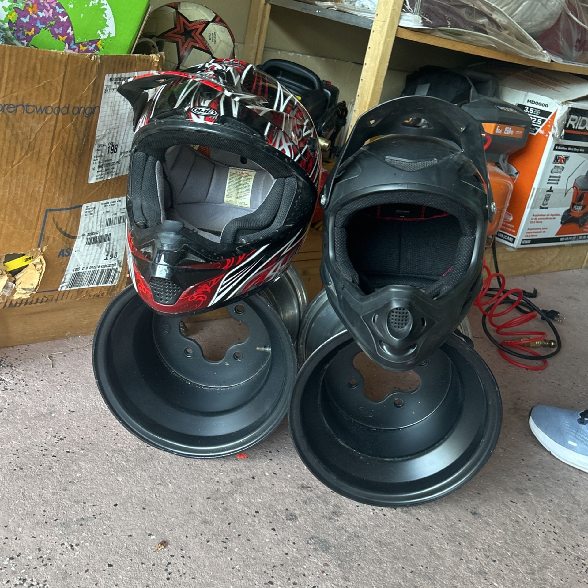 2 Helmets For Atv And 2 Raptor Rims