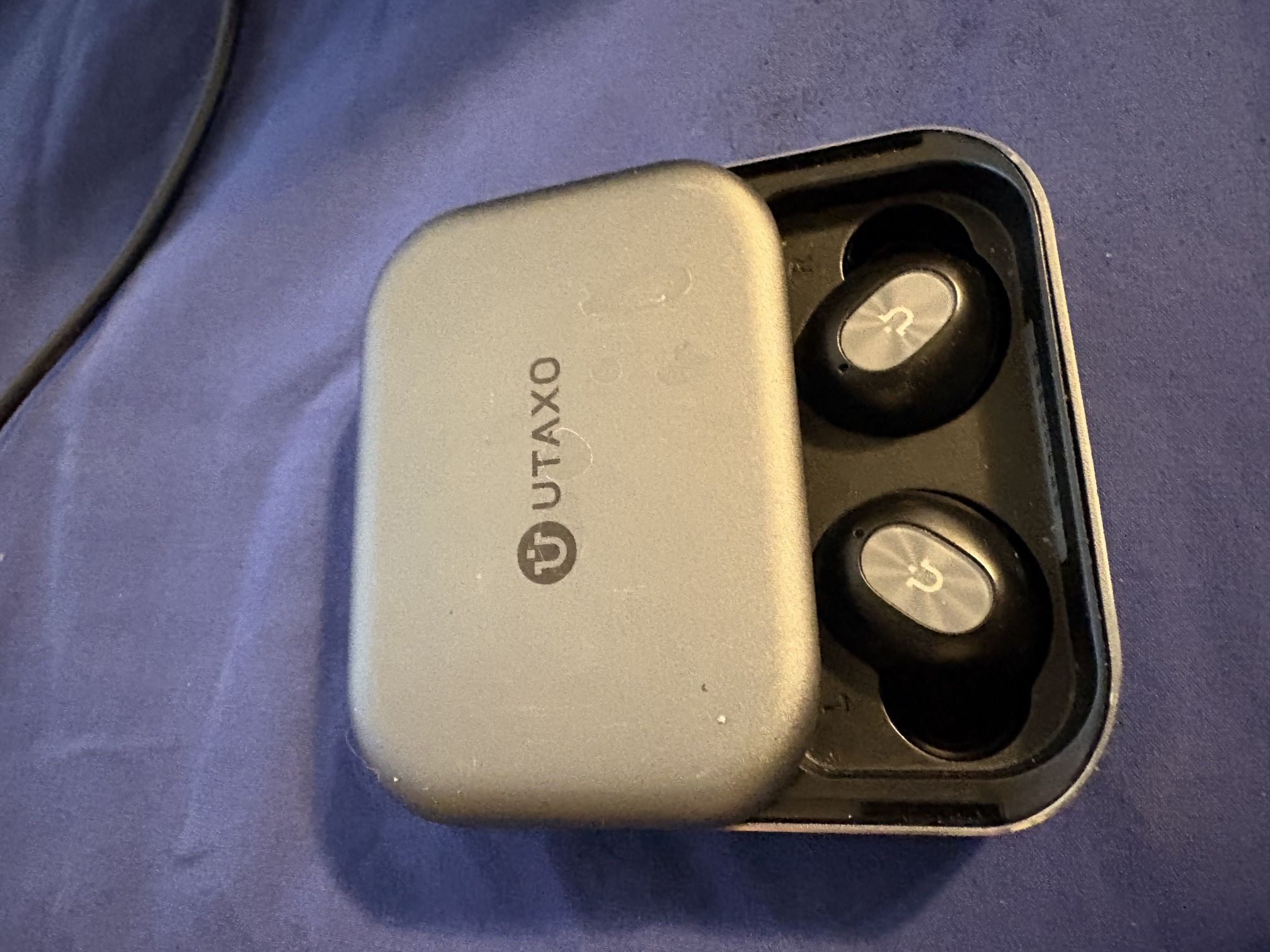 UGREEN HiTune true wireless earbuds