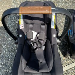 Nuna Pipa Rx Car Seat  pipa Relx Base
