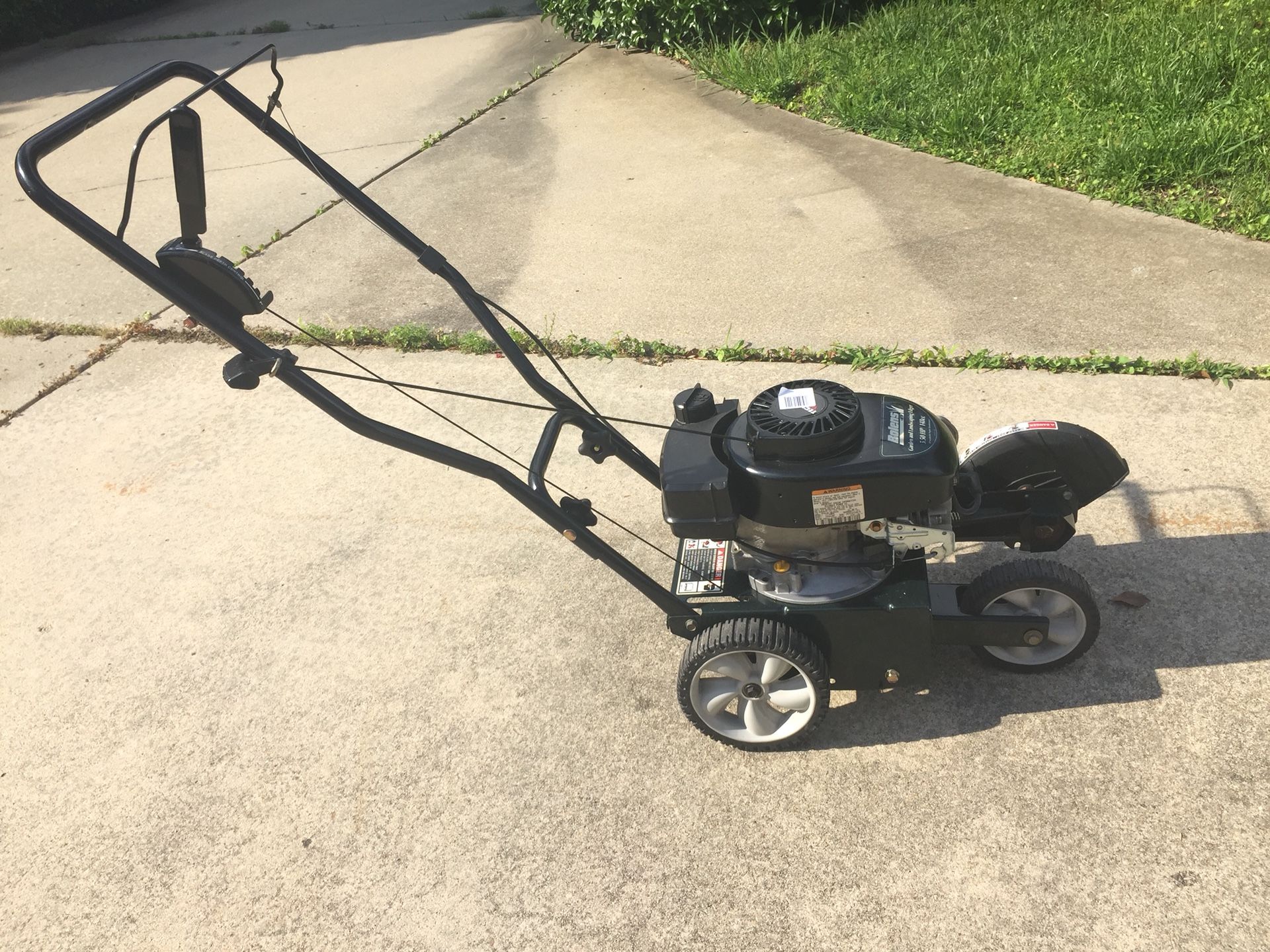 Black & Decker Edger for Sale in Dearborn Heights, MI - OfferUp