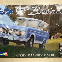 Revell Ford Bronco 1/25