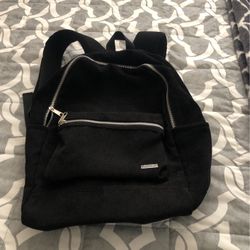 Victoria’s Secret • Pink•••Backpack• Black 