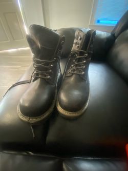 Woman's steel toe work boots 7 1/2