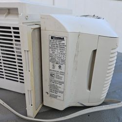 Airconditioner  6000 btu  low profile