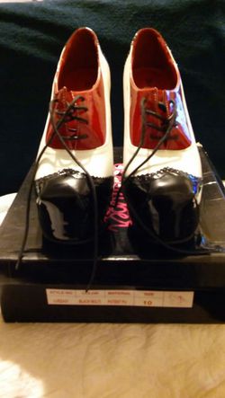 Bumper red,white&black heels