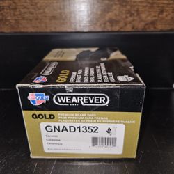Wearever Carquest Wearever Gold Premium Brake Pads 