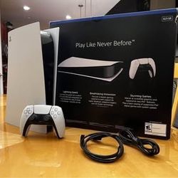 825GB PS5 DIGITAL BUNDLE PLUS GAMES