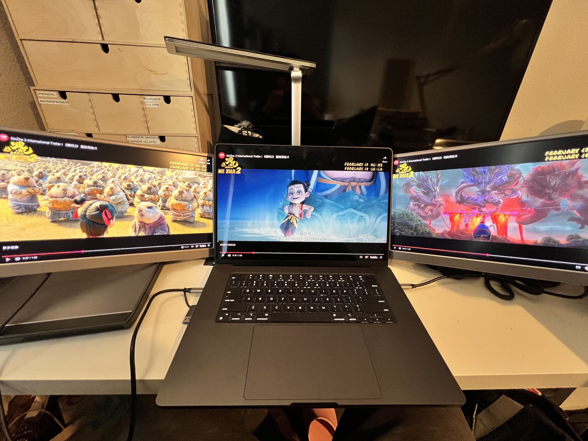 New laptop screen extender