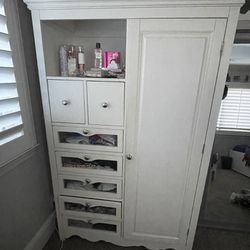 Bedroom Dressers