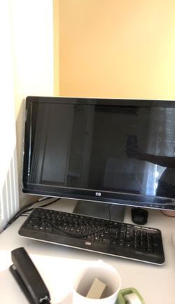 Desktop computer monitor