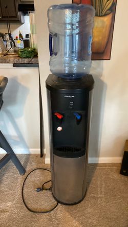 Water cooler