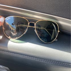 Small Ray Ban Sun Glasses