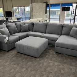 New Grey Sectional Sofa 