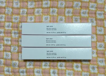 Glossier Lash Slick Film form mascara