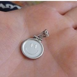 1g Fine Silver Smiley Face Pendant & .925 Bezel Pendant Polished 