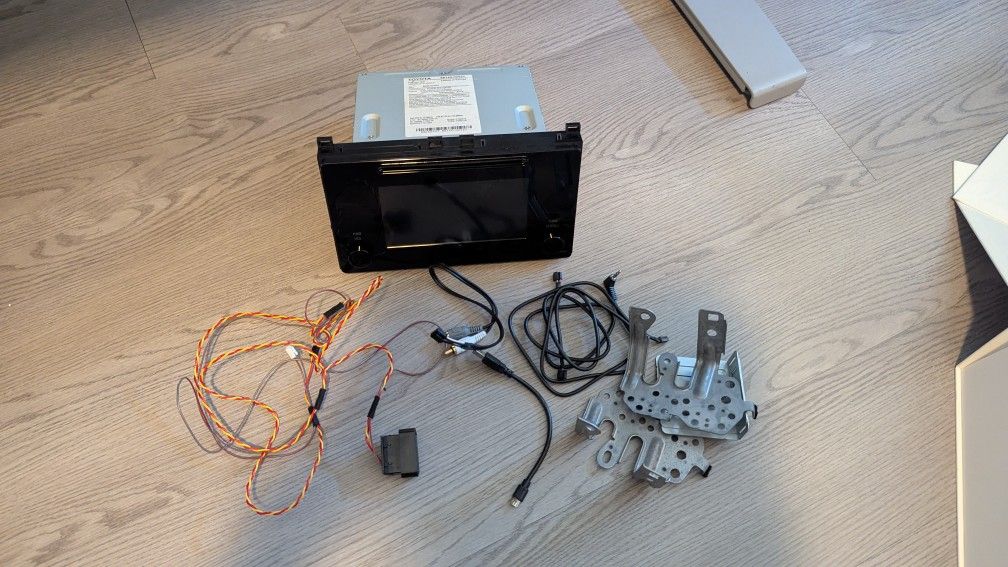 2019 Toyota Corolla OEM Multimedia Display - ID 100639
