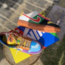 NIKE- Super Mario Dunks 