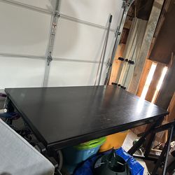 Free table