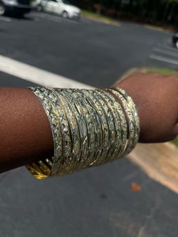 Non tarnish bangles
