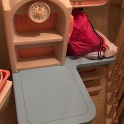 Pretend Play kitchen