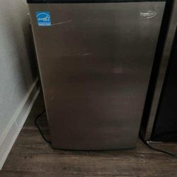 Mini Refrigerator And Freezer 