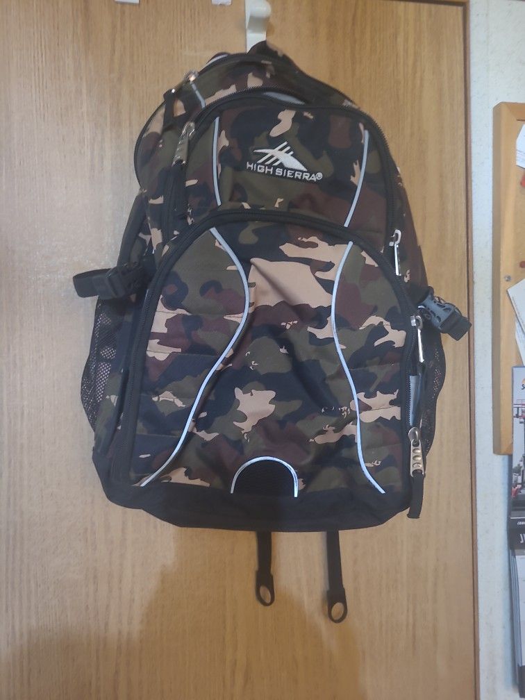 Camo Backpack Many Pockets