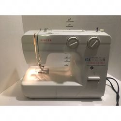 Singer Sewing Machine Model 1120