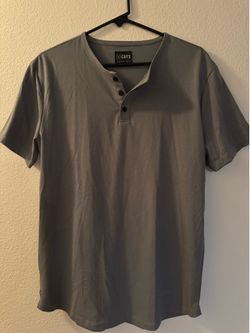 Cuts clothing mens large curve hem Shirt