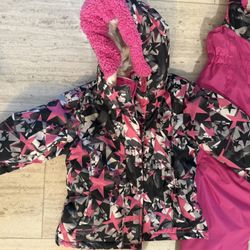Girls 2T Snow Suit 