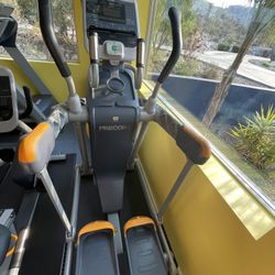 Precor AMT Elliptical Machine