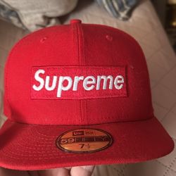 Supreme Fitted 