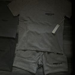 Essentials Fear Of God Set 
