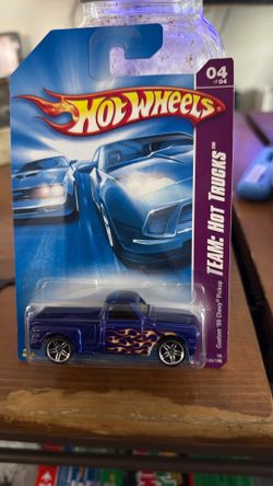 HOT WHEELS 2008 TEAM: HOT TRUCKS CUSTOM '69 CHEVY PICKUP BLUE W/FLAMES