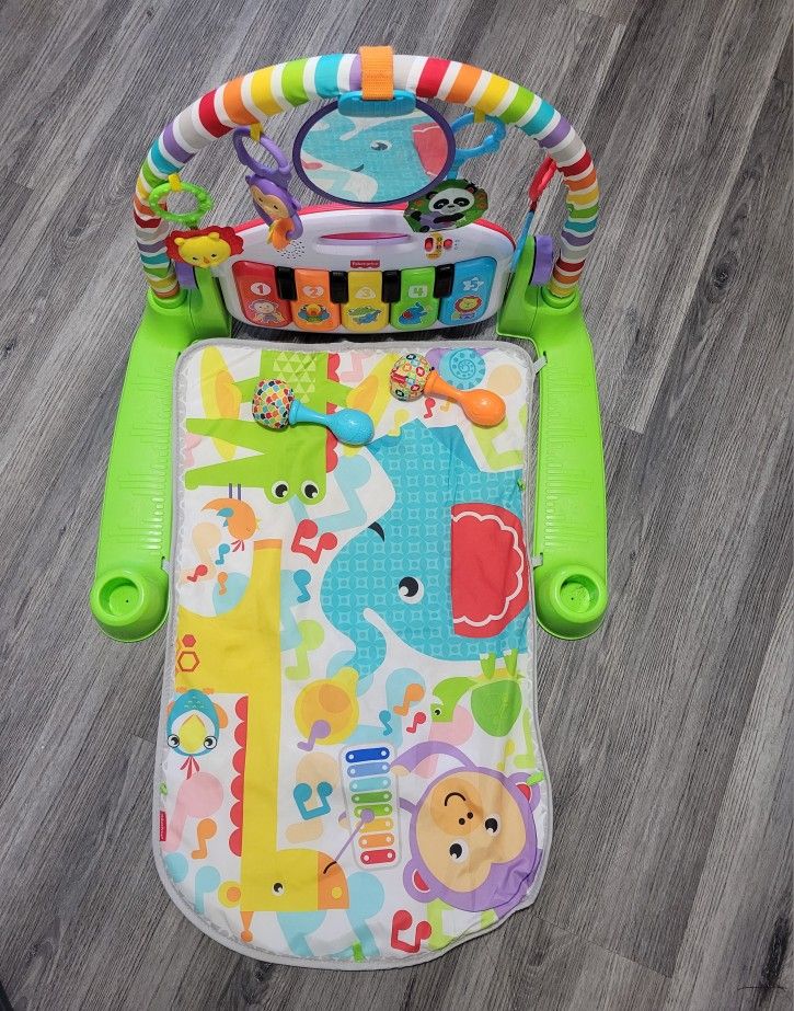 Fisher-Price Baby Playmat - Kick & Play Piano Gym