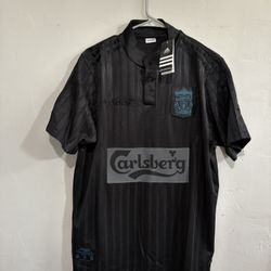 Liverpool 1995 Black Retro Jersey 