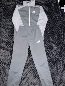 Nike Sweat Suit