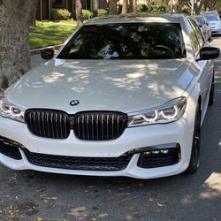 BMW 750i