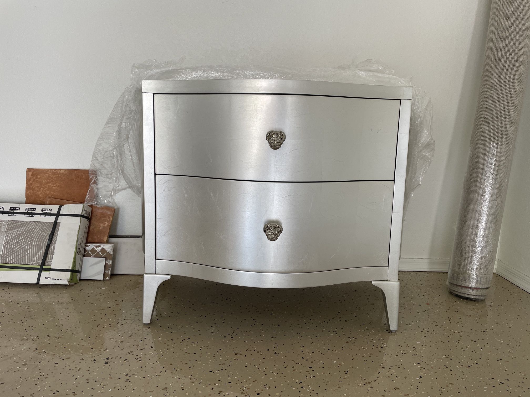 Bernhardt Silver Nightstand / End Table 