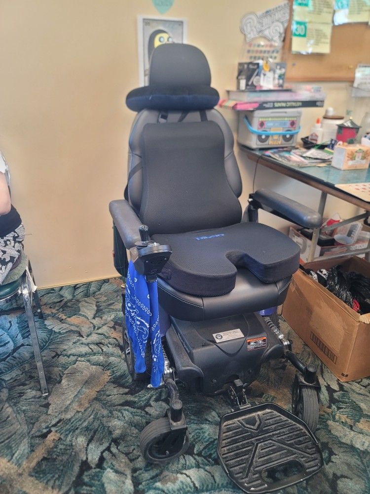 Merits Powered Wheelchair 2023