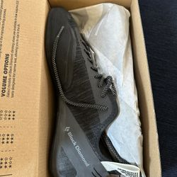 Climbing Shoes Men’s Size 13.5