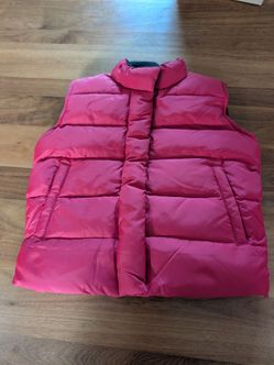 NWT Gap Kids 1999 Girl's Warmest Vest - Magenta, Small