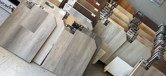Pisos de vinyl & laminado desde $1.35sqft