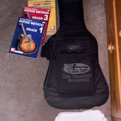 Levy’s Soft Guitar Case