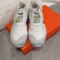 New Nike In Season Trainers Size 10