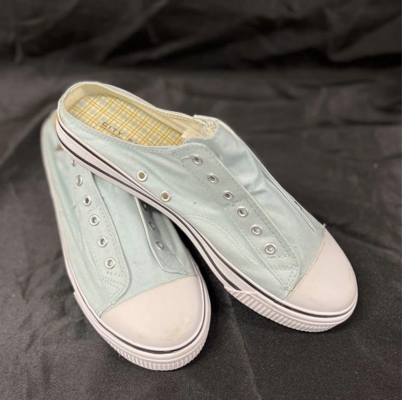 *** PENDING -City Sneaks Slip On Blue/White Canvas Sneaker