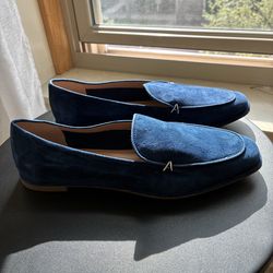Aerosols Blue Suede Loafers-Size 7