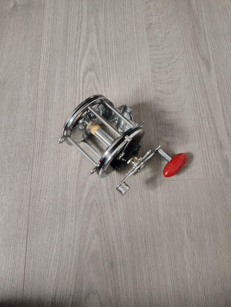 Penn Senator 6.0 Red Knob 1950's