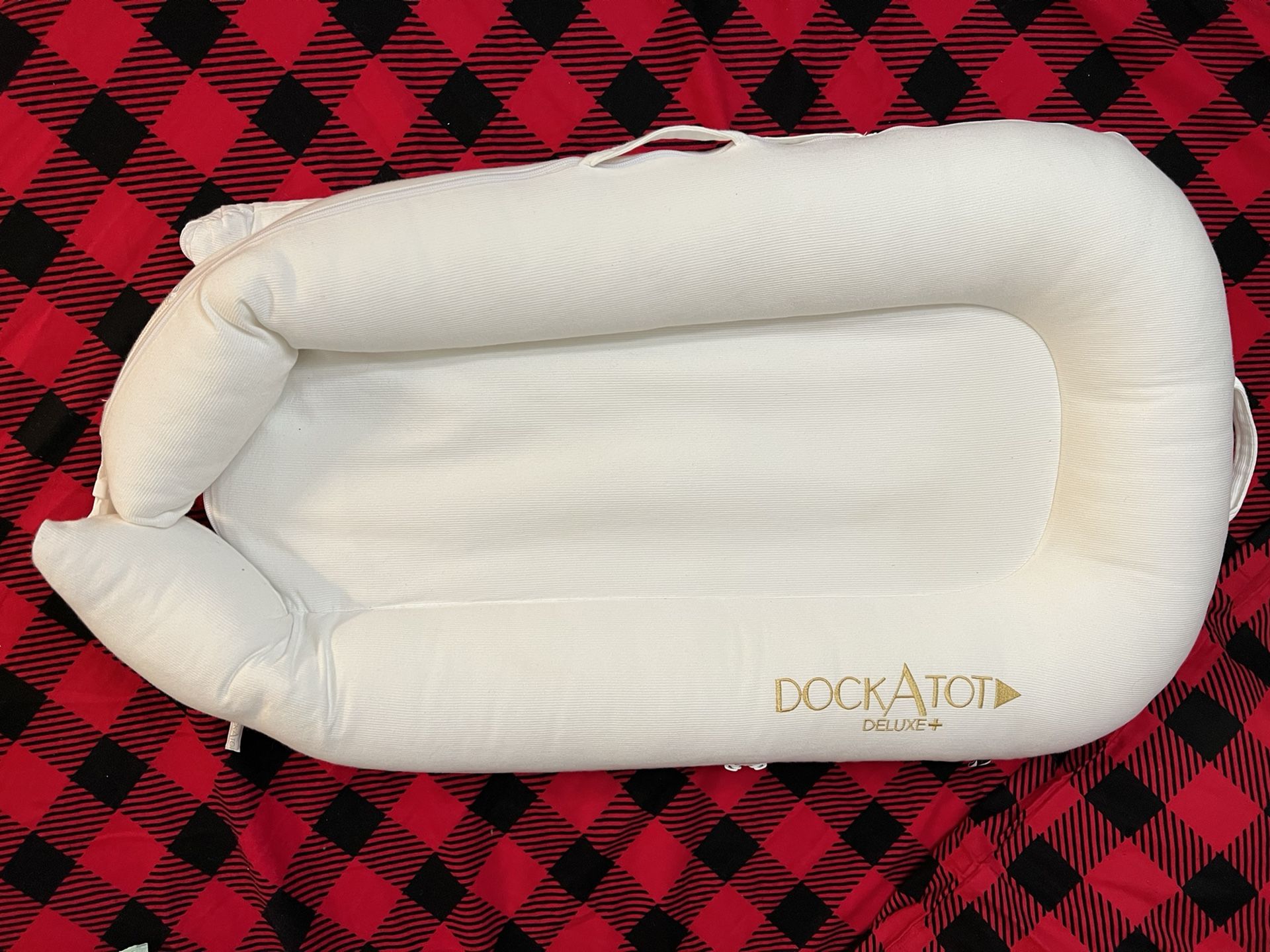 DockATot Deluxe+ Dock（DockATot Deluxe+ Dock White - Baby gear）