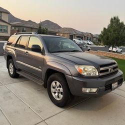 2005 Toyota 4runner SL5 4wd (Salvaged)